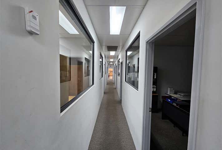 21 River Road Bayswater WA 6053 - Image 5