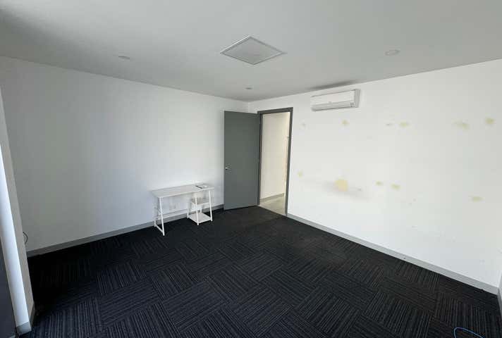 38 Stelvio Close Lynbrook VIC 3975 - Image 2