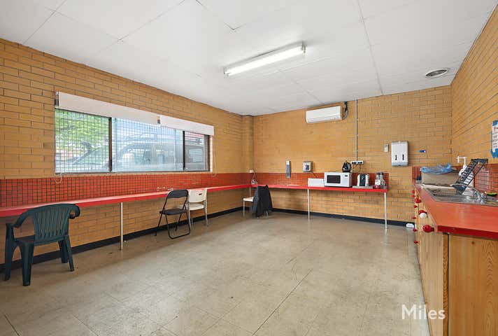19 Lipton Drive Thomastown VIC 3074 - Image 7