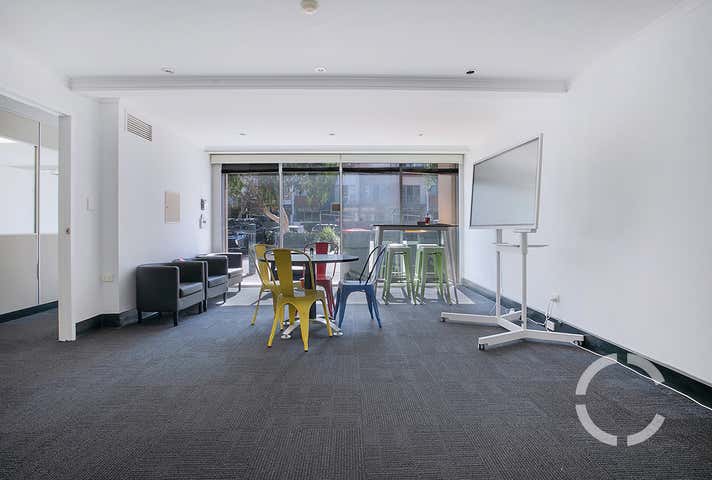 2/15 Anthony Street West End QLD 4101 - Image 2