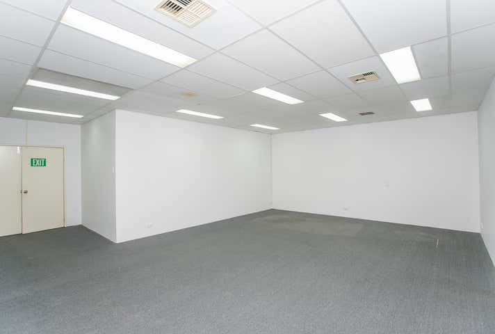 21 Dixon Road Rockingham WA 6168 - Image 6