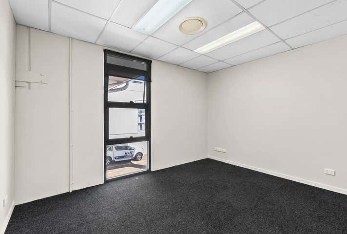 4b/12 Bimbil Street Albion QLD 4010 - Image 3