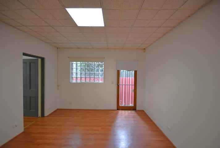 638 Kiewa Street Albury NSW 2640 - Image 8