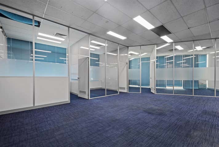 1/85 Salmon Street Port Melbourne VIC 3207 - Image 10