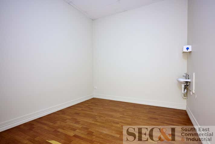 3/1565 Ferntree Gully Road Knoxfield VIC 3180 - Image 12