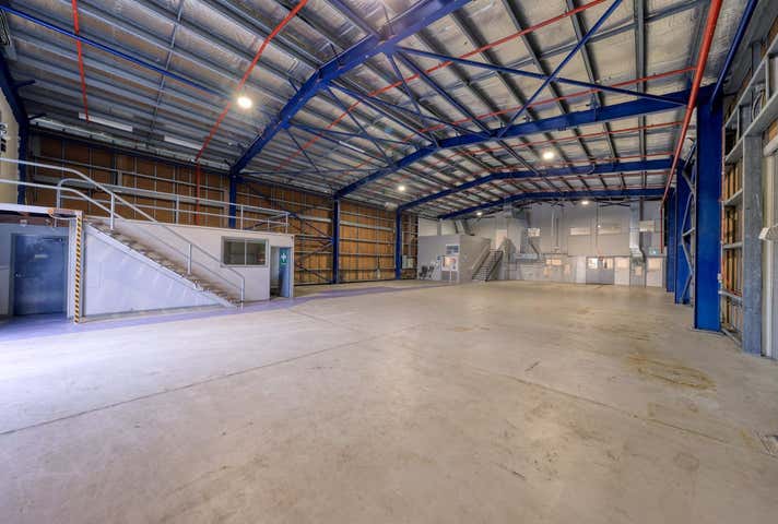 59 Dutton Street Portsmith QLD 4870 - Image 8