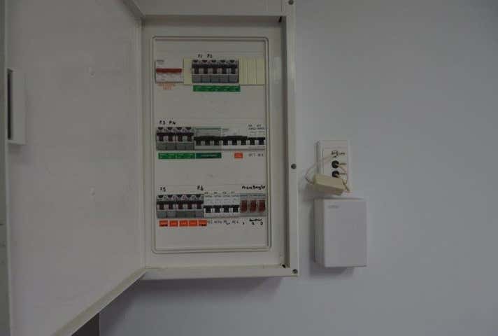 26 Distinction Rd Wangara WA 6065 - Image 19