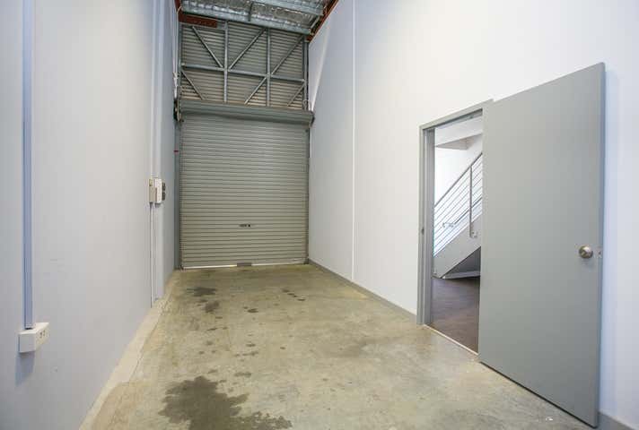 Unit 3, 9 Caloundra Rd Clarkson WA 6030 - Image 17
