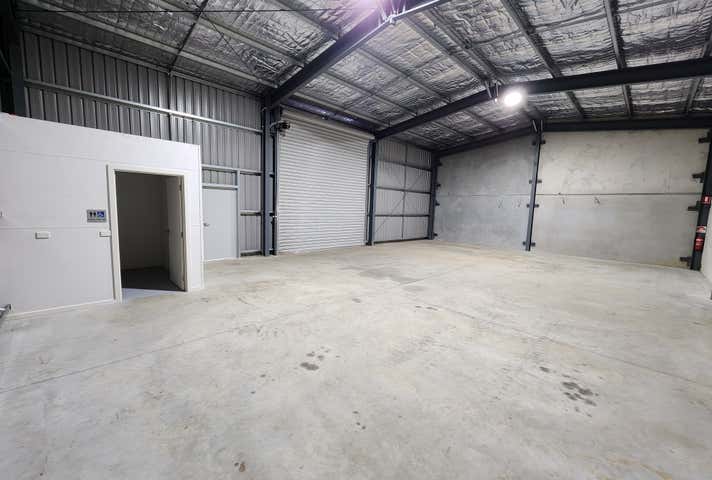 1/14 Tuppen Drive Sebastopol VIC 3356 - Image 4