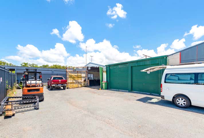 130 Brisbane Road Labrador QLD 4215 - Image 11