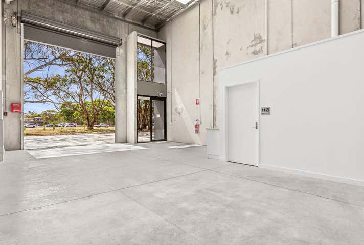 4/6 Guinane Court Bannockburn VIC 3331 - Image 2