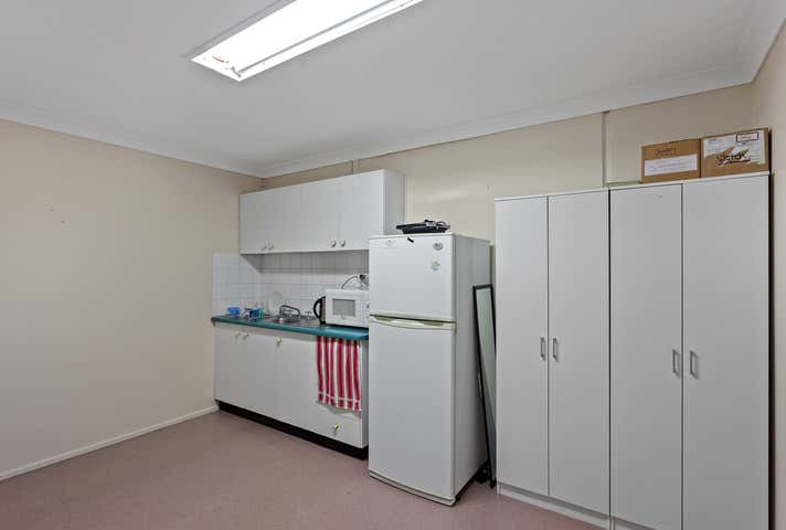 Unit 23, 489-491 South Street Harristown QLD 4350 - Image 9