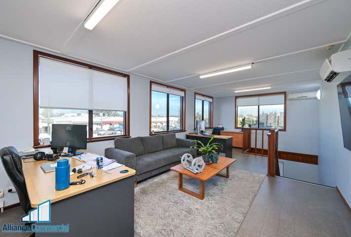 4 Church Road Maddington WA 6109 - Image 17