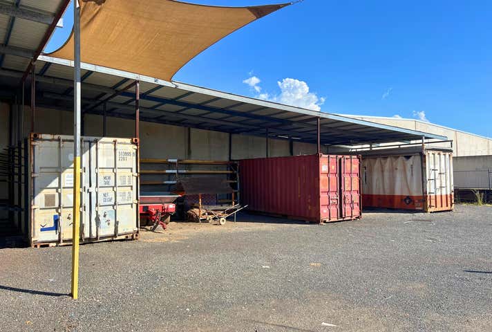 42 Middle Street Chinchilla QLD 4413 - Image 11