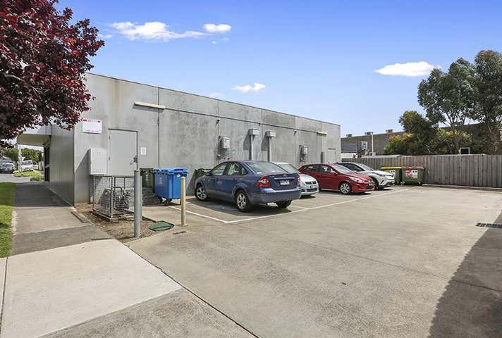 Shop 1&2, 63 Vines Road Hamlyn Heights VIC 3215 - Image 9