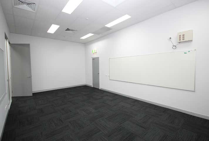 GF & 201, 122 Walker Street Townsville City QLD 4810 - Image 17