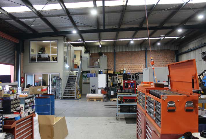 3/220-222 Berkeley Road Unanderra NSW 2526 - Image 1