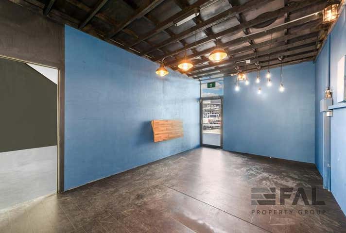 Unit  14, 9 Lahey Close Sherwood QLD 4075 - Image 4