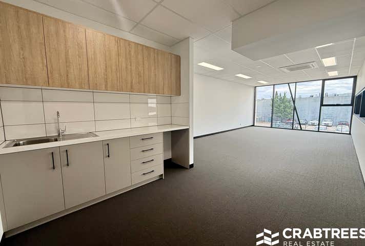 3/27 Commercial Road Notting Hill VIC 3168 - Image 4