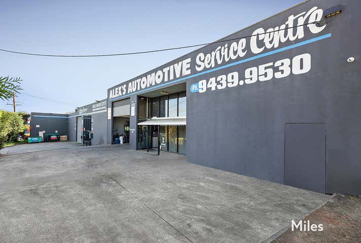 3/11 Silver Street Eltham VIC 3095 - Image 6