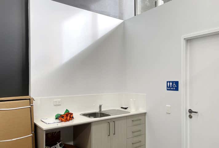 Unit 15, 37 Supreme Loop Wangara WA 6065 - Image 5