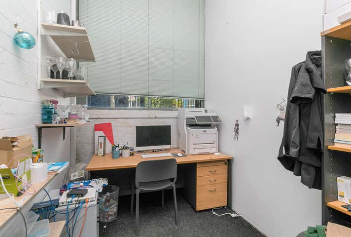 137 Melville Parade Como WA 6152 - Image 22