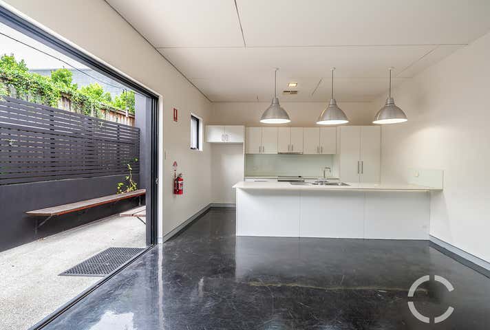 11 Balaclava Street Woolloongabba QLD 4102 - Image 6
