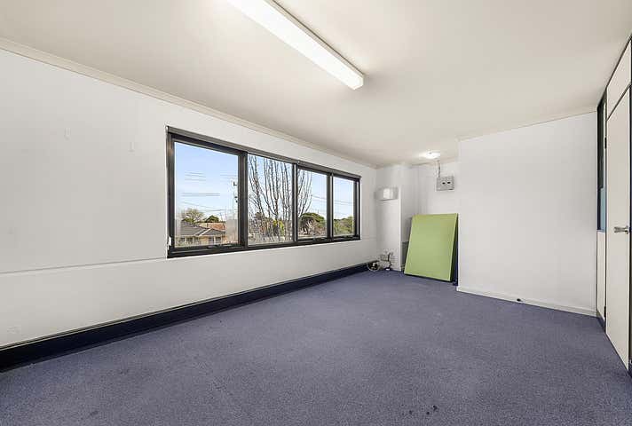 2/11 Dunearn Road Dandenong North VIC 3175 - Image 11