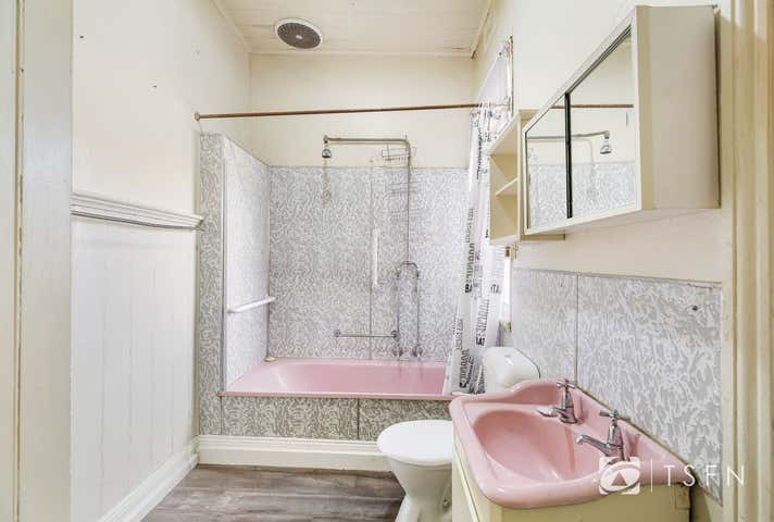 19 Panton Street Golden Square VIC 3555 - Image 14