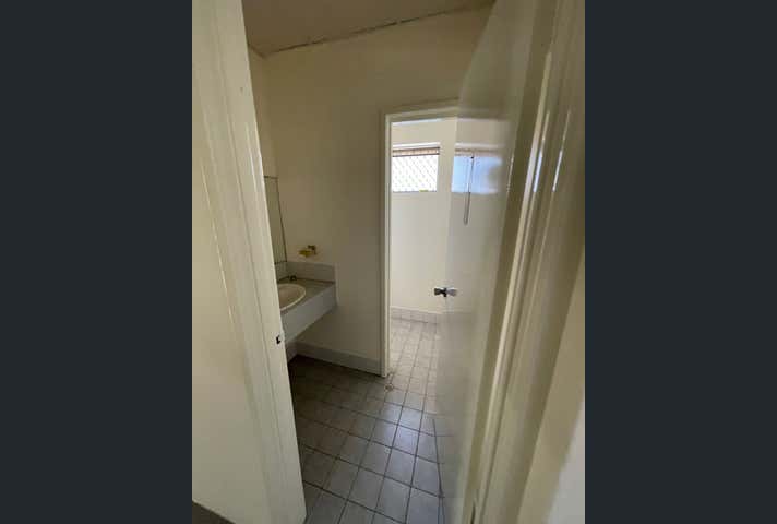 21 Denninup Way Malaga WA 6090 - Image 10