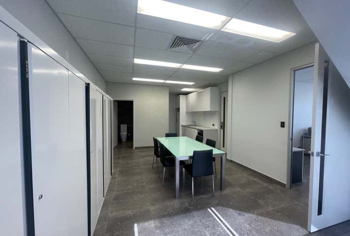 60 Distinction Road Wangara WA 6065 - Image 8