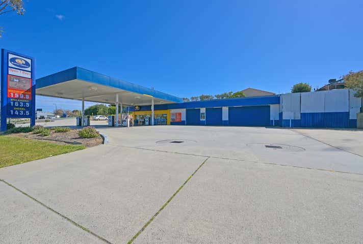 21 Edgewater Drive Edgewater WA 6027 - Image 1