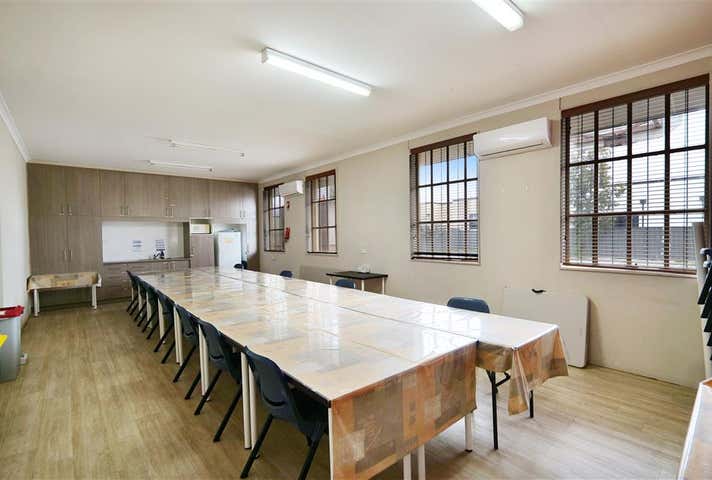 3 Lago Place Joondalup WA 6027 - Image 7