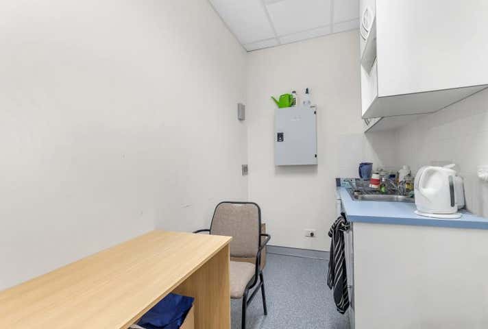 Lake Macquarie Specialist Centre, Suite 10 & 11, 6-8 Sydney Street Gateshead NSW 2290 - Image 7