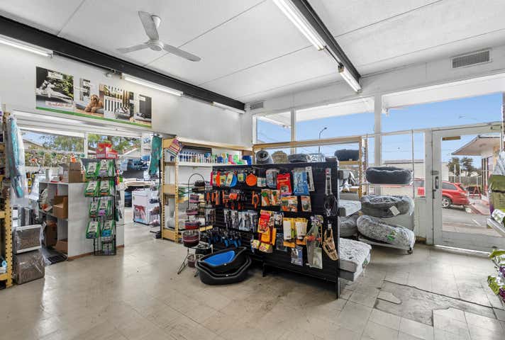 297 Autumn Street Newtown VIC 3220 - Image 2