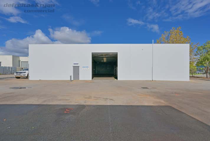 13 Paxton Way Port Kennedy WA 6172 - Image 5