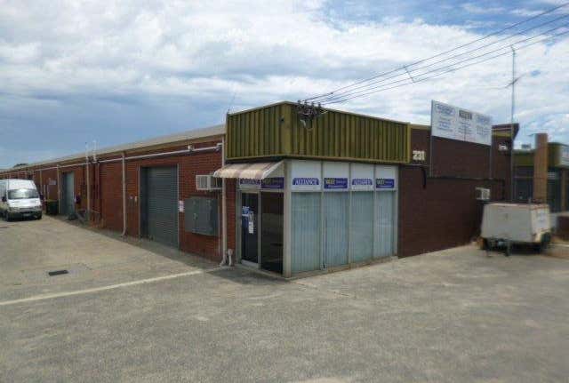 1/231 Bank Street Welshpool WA 6106 - Image 1