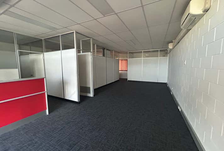 2/17 Torquay Road Pialba QLD 4655 - Image 4