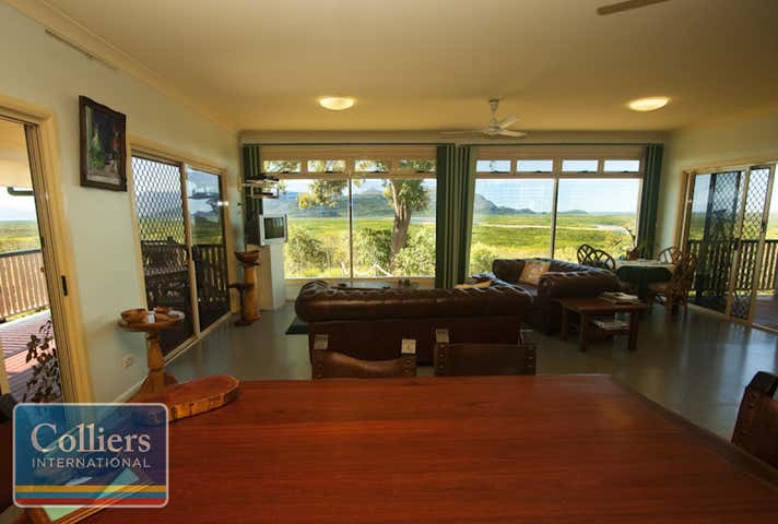 Former "Casual Cassowary Devonshire Tea House", *, 51531 Bruce Highway Rungoo QLD 4849 - Image 7