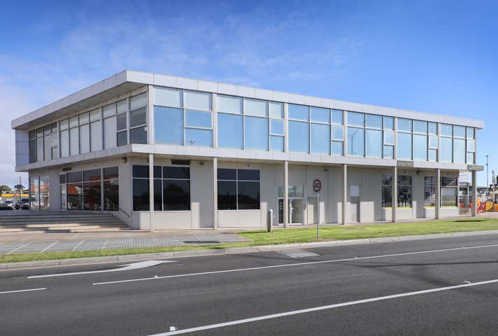 4/114-126  Evans Street Sunbury VIC 3429 - Image 2