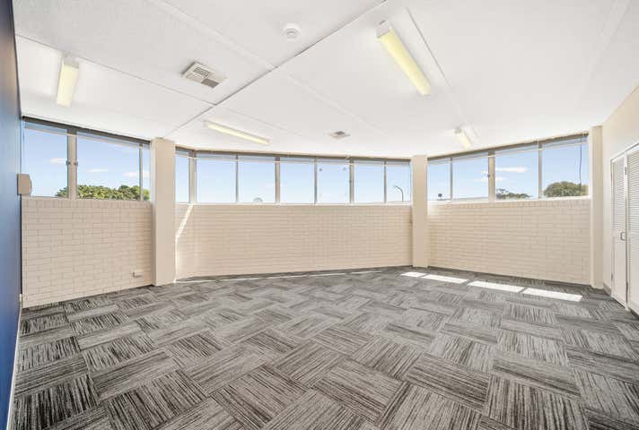 Suite 1 137 Sutton Street Redcliffe QLD 4020 - Image 2