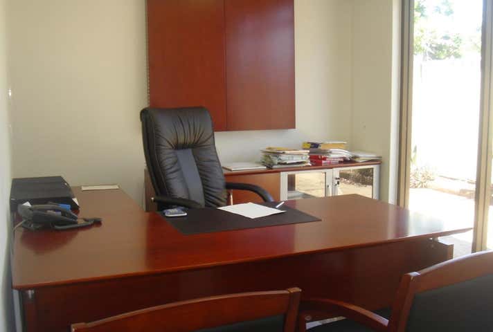 325-327 Sheridan Street Cairns North QLD 4870 - Image 16