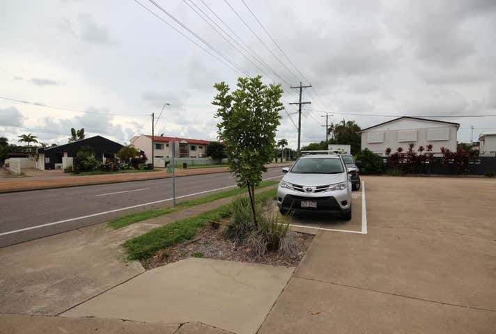 1/20 Warburton Street North Ward QLD 4810 - Image 18