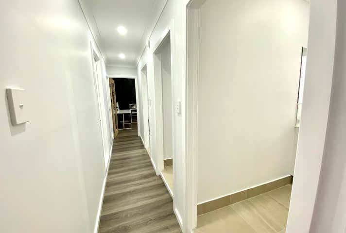 Unit 1, 9 Coombes Drive Penrith NSW 2750 - Image 5