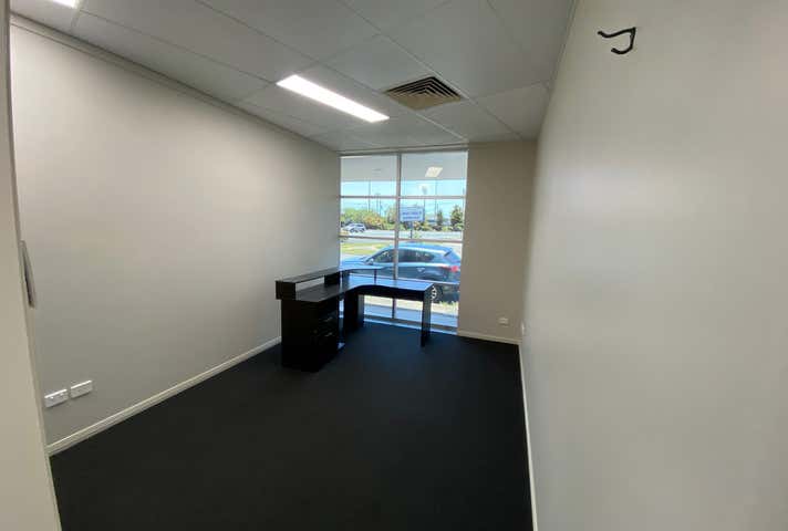 377 Mulgrave Road Bungalow QLD 4870 - Image 8