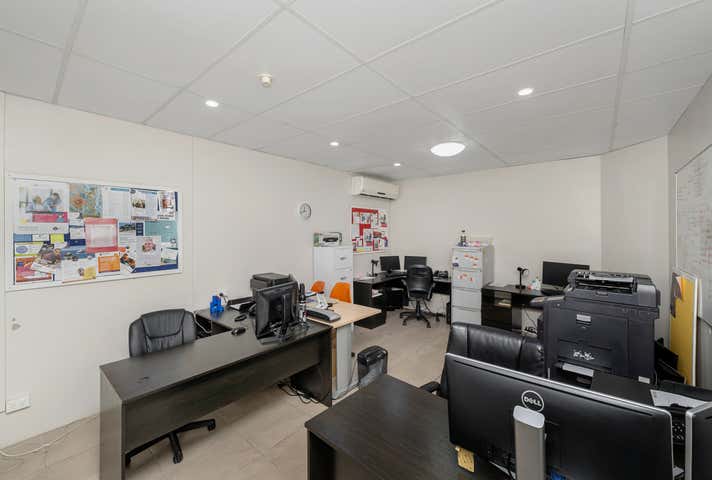 2 & 3, 579 -581 Ross River Road Kirwan QLD 4817 - Image 12