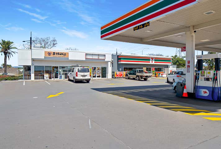 1a/1 Lakeview Boulevard Mermaid Waters QLD 4218 - Image 7