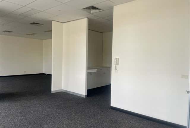 134 Hall Street Spotswood VIC 3015 - Image 8