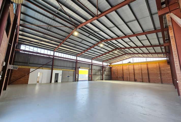 4 Barnett Court Morley WA 6062 - Image 5