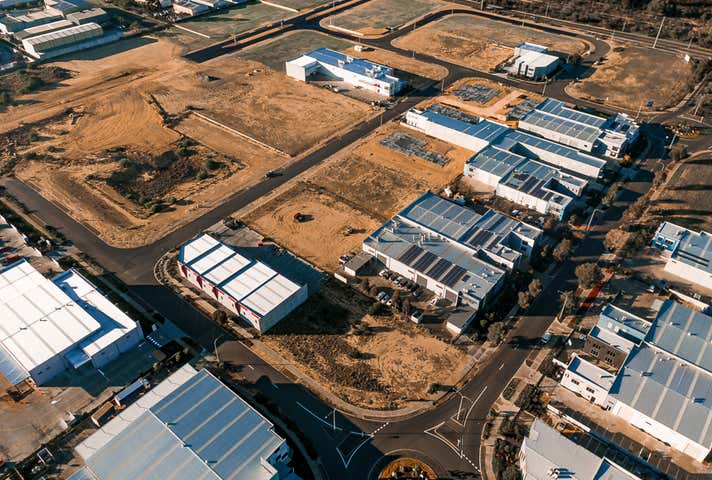 Units 1 - 7, 15 Longitude Avenue Neerabup WA 6031 - Image 11